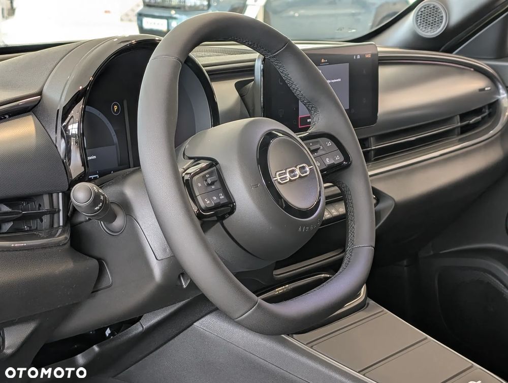 Fiat 600 HYBRID Sport - 11