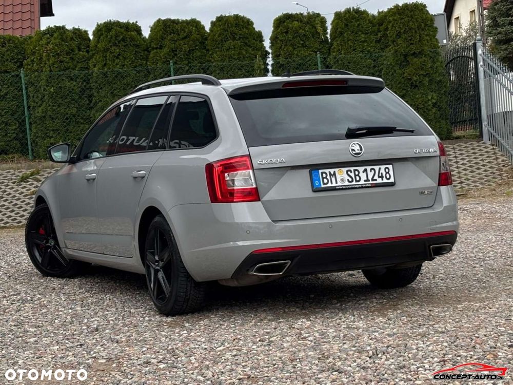 Skoda Octavia 2.0 TSI RS DSG - 11