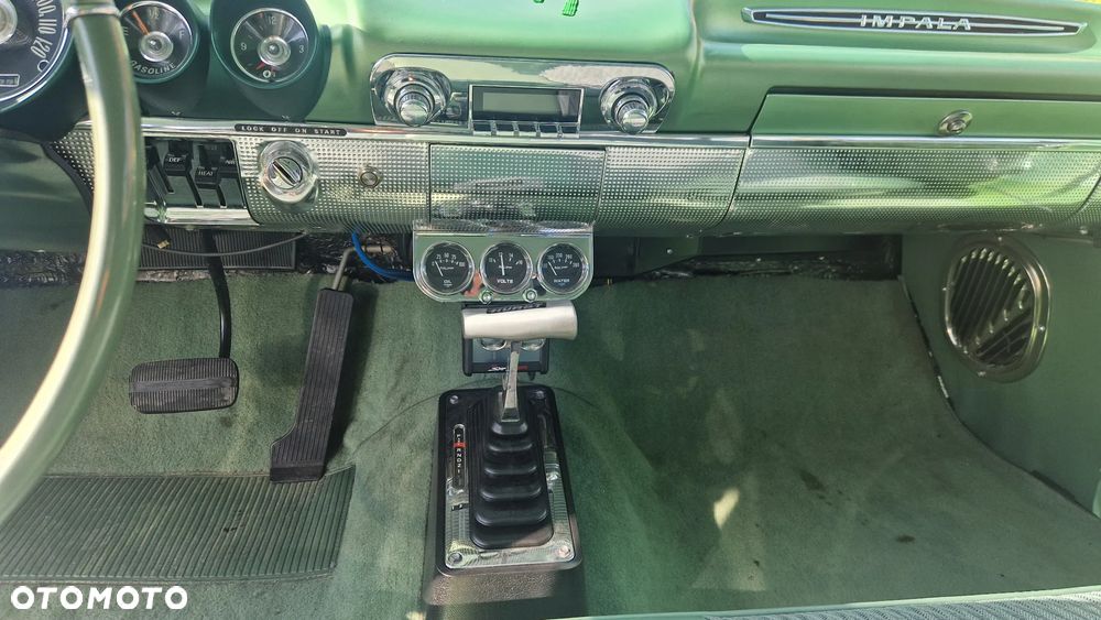 Chevrolet Impala - 33