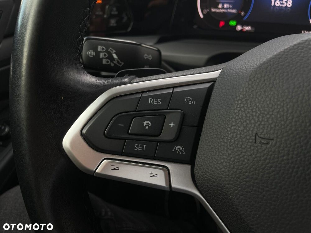Volkswagen Golf Variant 2.0 TDI Style DSG - 23
