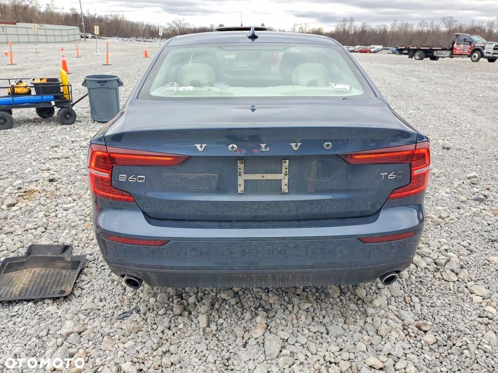 Volvo S60 T6 AWD Momentum Pro - 6