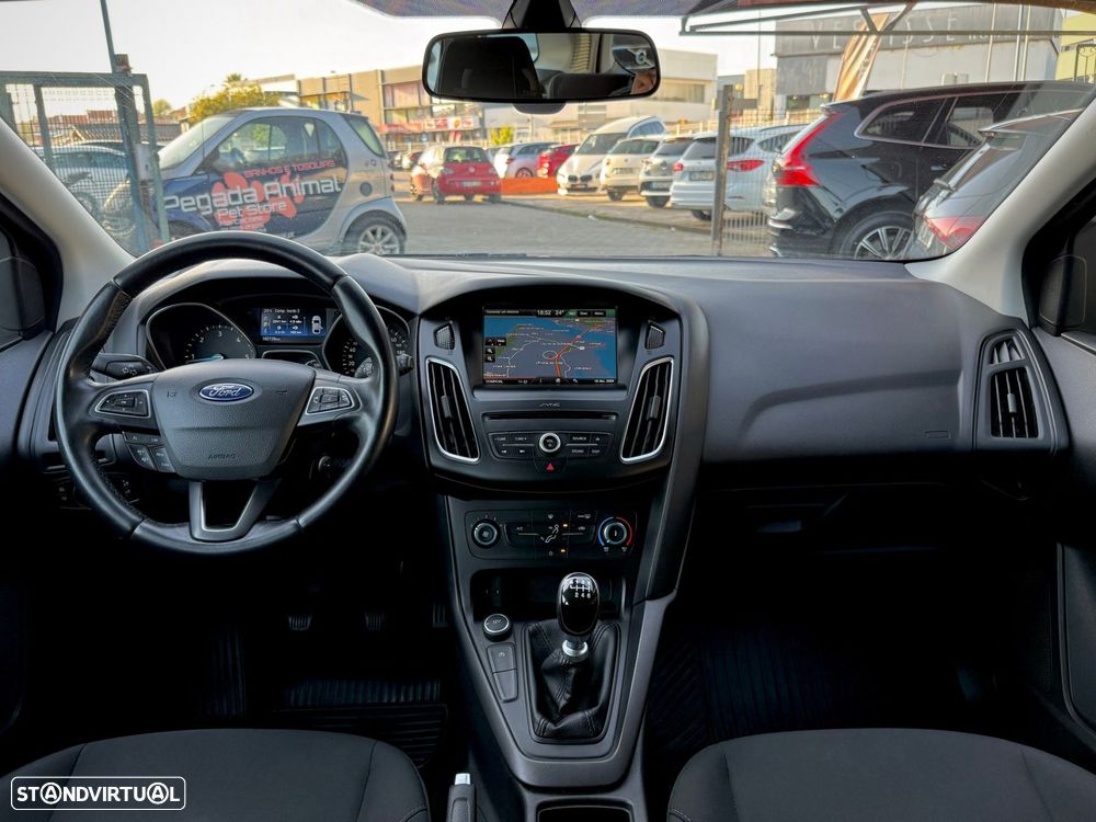 Ford Focus SW 1.5 TDCi Trend ECOnetic - 16