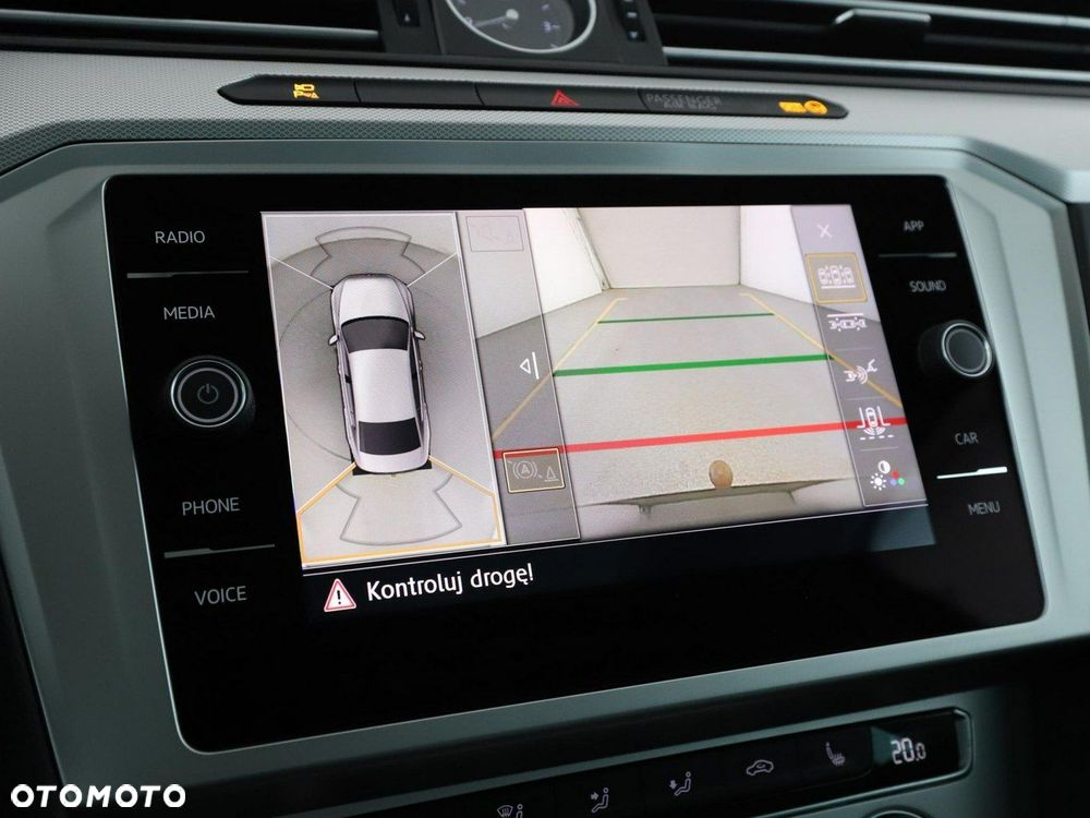 Volkswagen Passat 1.4 TSI (BlueMotion Technology) Comfortline - 25