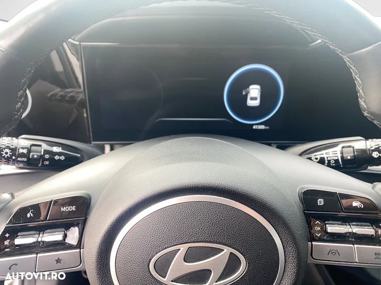 Hyundai Elantra 1.6 l 123 CP CVT Exclusive - 11