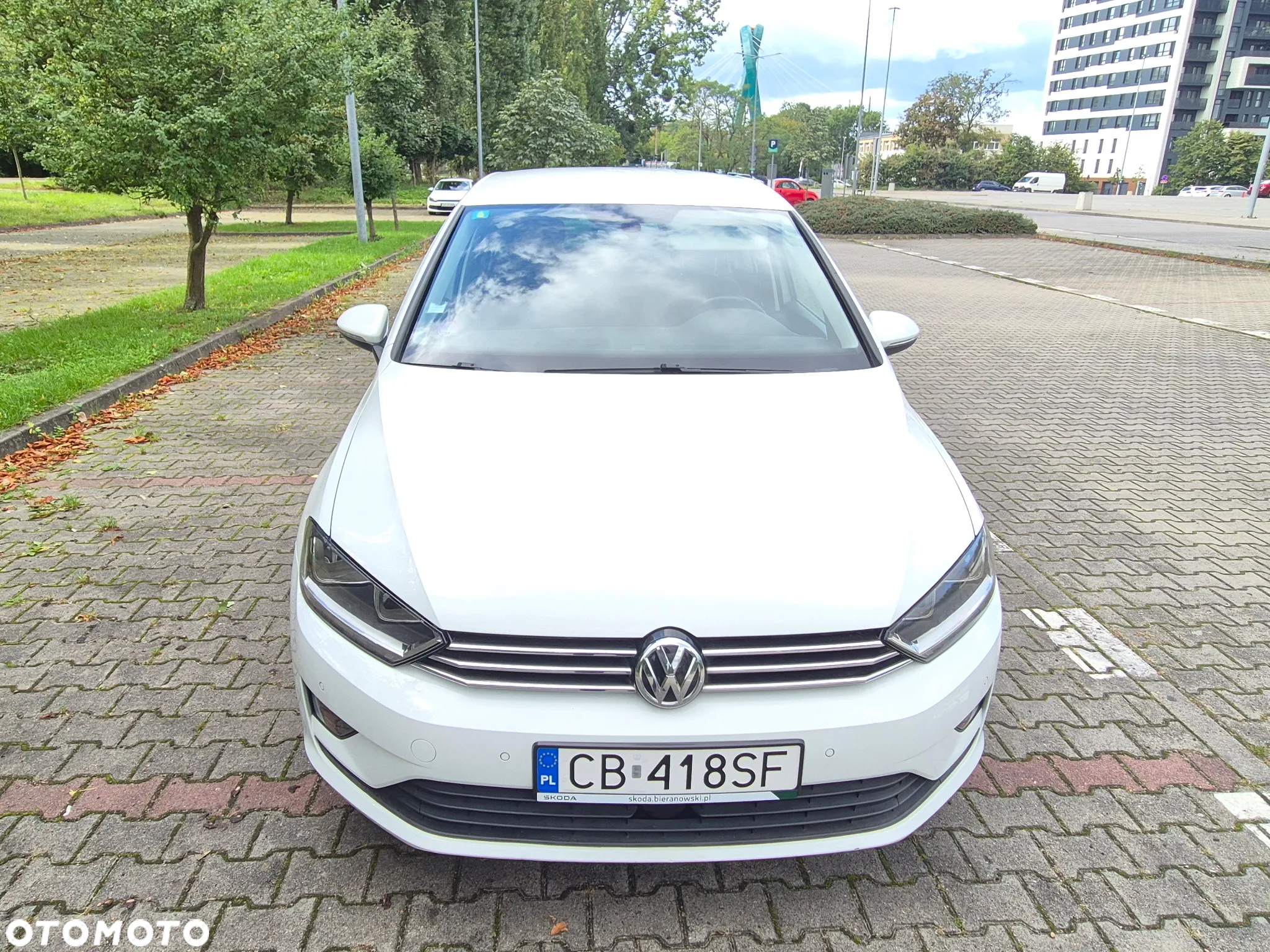 Volkswagen Golf Sportsvan 1.4 TSI (BlueMotion Technology) DSG Comfortline - 3