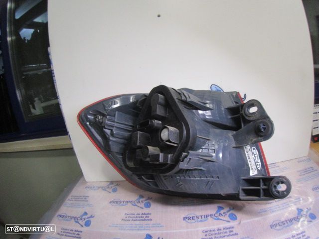 Farol Tras 6321725989407 BMW F30 2012 320D 163CV 4P CINZA DRT ORIGINAL - 3