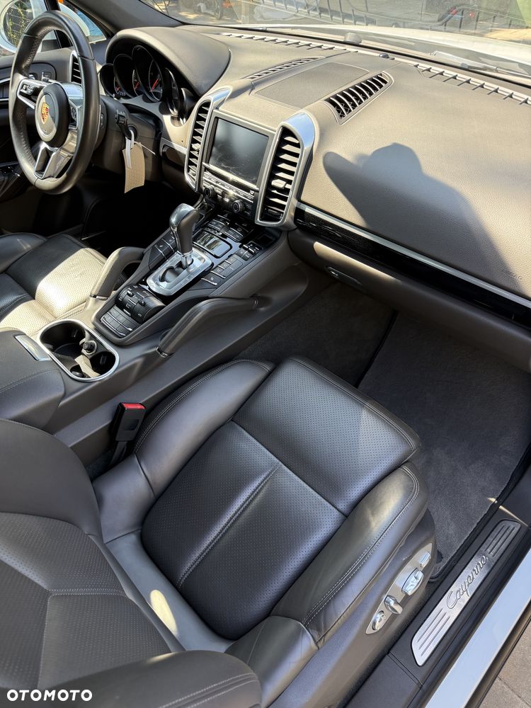Porsche Cayenne Diesel - 9