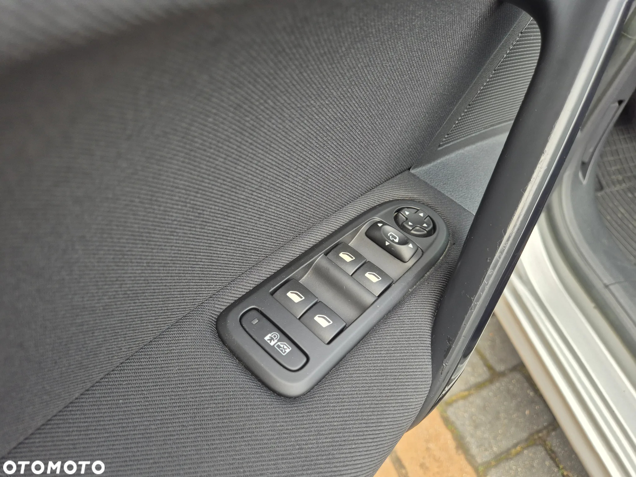 Peugeot 508 SW HDi FAP 140 Allure - 14