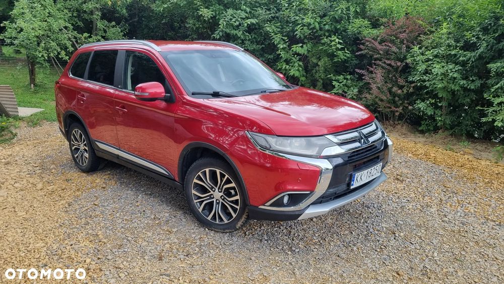 Mitsubishi Outlander 2.0 Intense 4WD CVT - 11