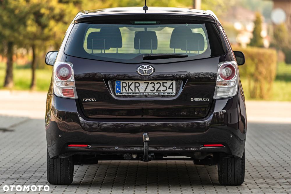 Toyota Verso 1.8 Edition - 17