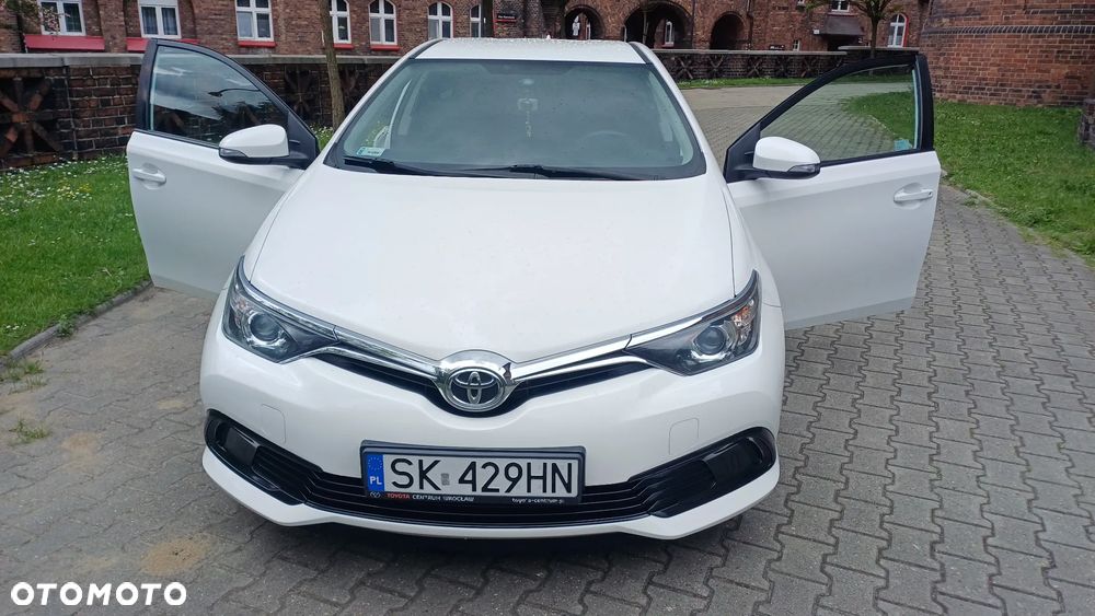 Toyota Auris 1.33 VVT-i Active - 10