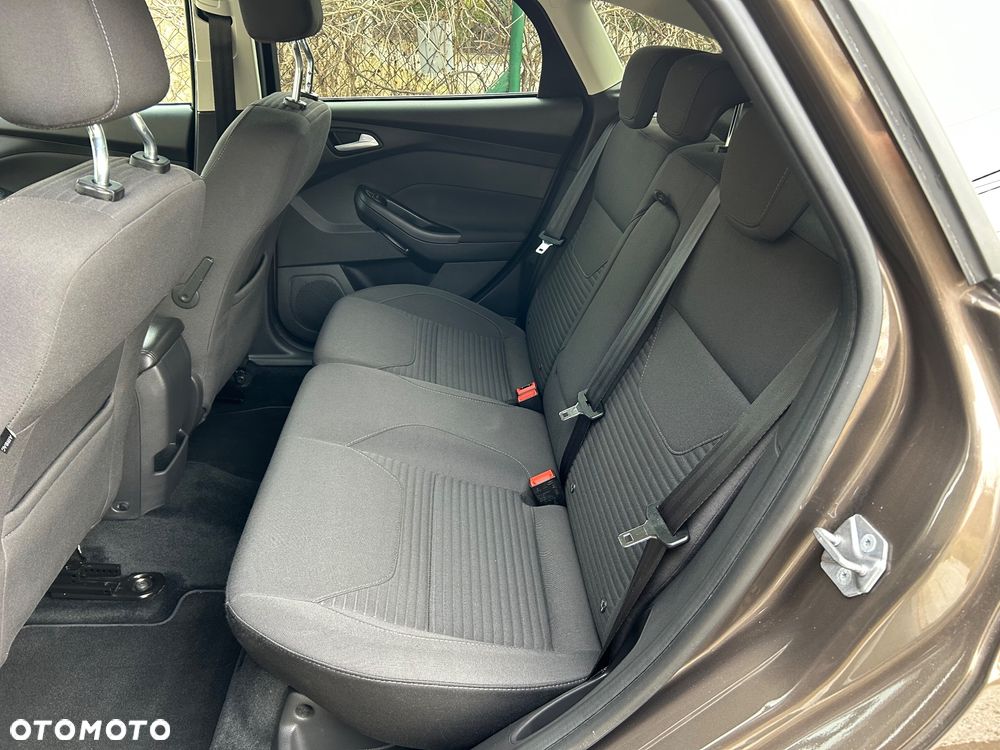 Ford Focus 1.5 EcoBlue Start-Stopp-System TITANIUM STYLE - 27