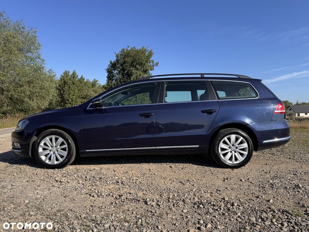 Volkswagen Passat - 2