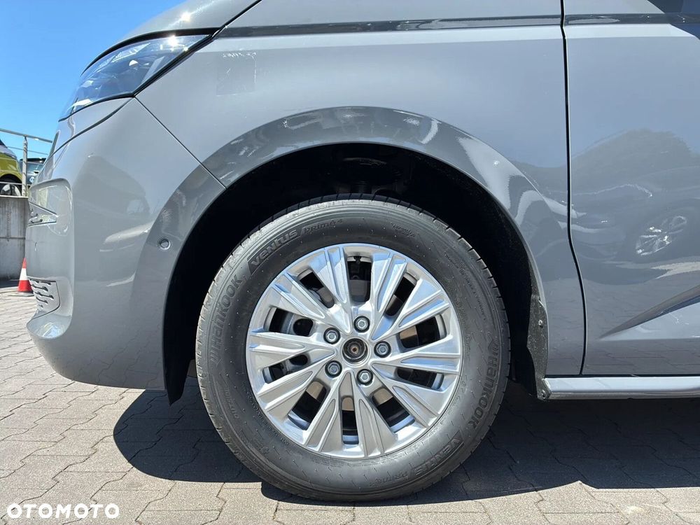 Volkswagen Multivan - 26