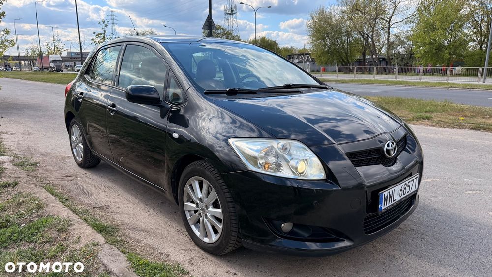 Toyota Auris 1.6 VVT-i Luna MM - 2