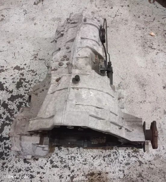 Caixa de Velocidades Audi A4 B8 2.0TDI Ref: LLW - 3