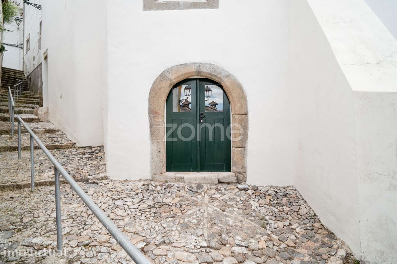 Casa pátio T2+2 à Fonte da Vila no Centro Histórico de Castelo de V... - Grande imagem: 3/51
