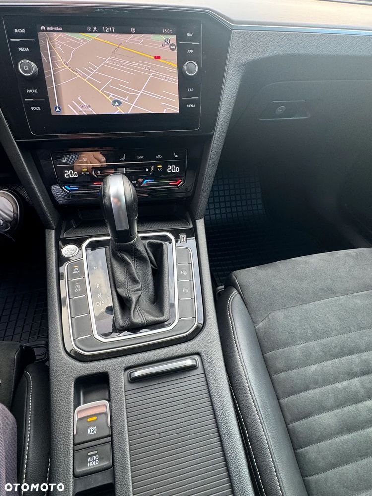 Volkswagen Passat 2.0 TSI Elegance DSG - 13
