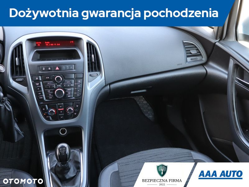 Opel Astra - 9