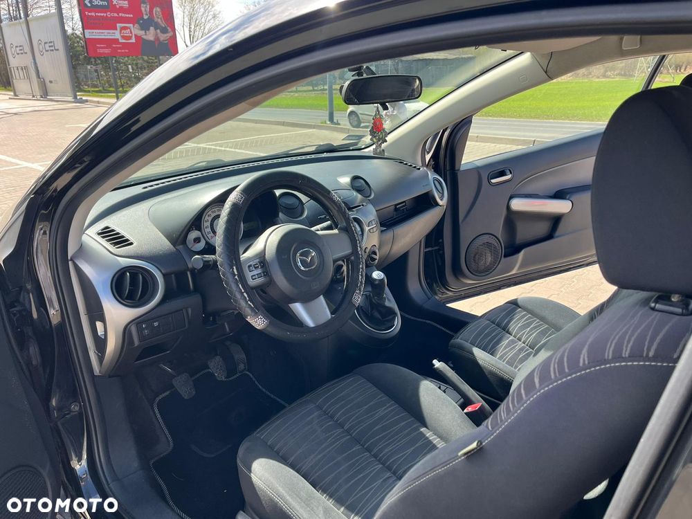 Mazda 2 1.3 Exclusive+ - 13