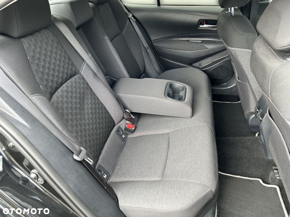 Toyota Corolla 1.8 Hybrid Style - 16