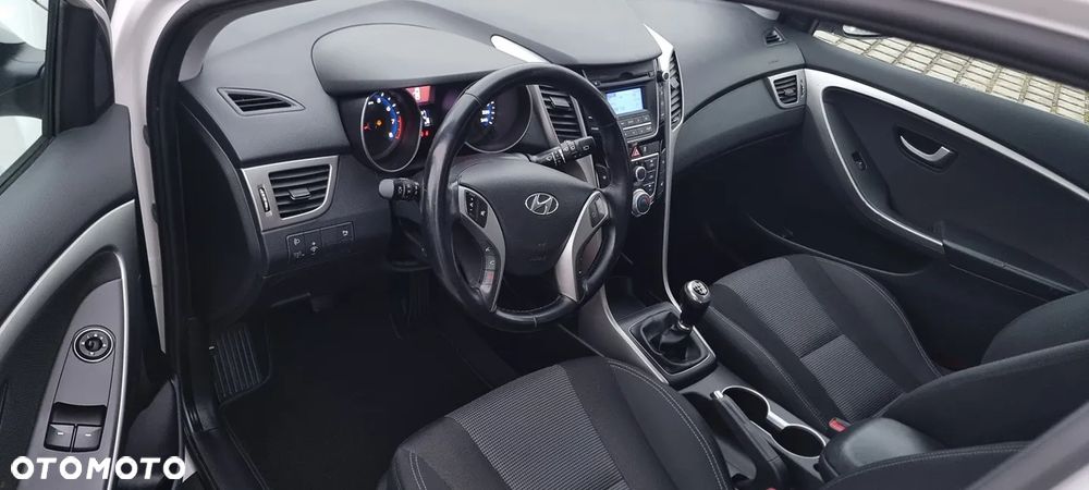 Hyundai i30 1.4 Classic - 17