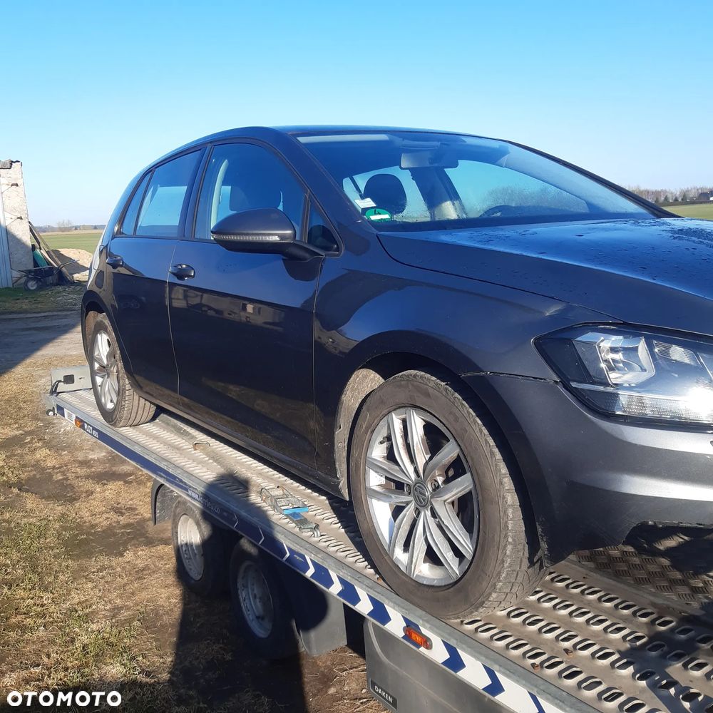 Volkswagen Golf 1.6 TDI (BlueMotion Technology) DSG Comfortline - 1