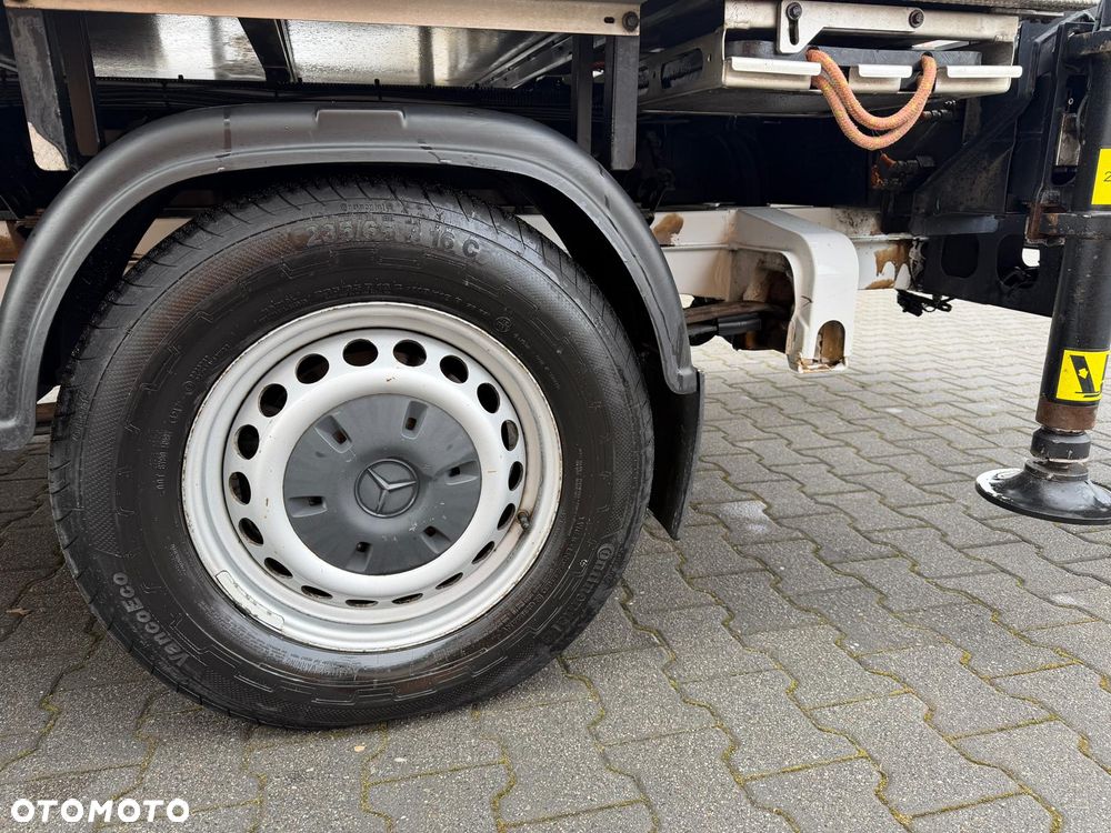 Versalift VTX-240 na Mercedes Sprinter 311 CDI - 9