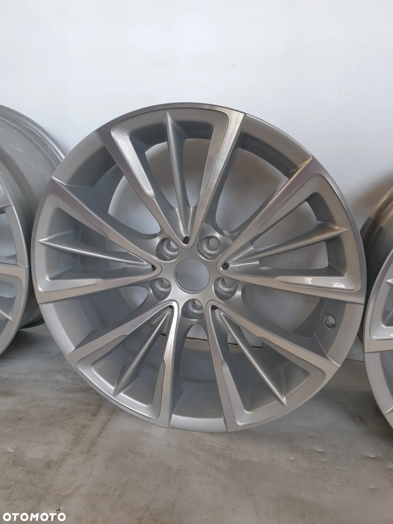 FELGI ALUMINIOWE ALUFELGI KOMPLET 4 SZT BMW G11 G12 G32   8.0" x 18" 5x112 ET 30 NOWE NIE UŻWANE! ORYGINAŁ POTESTOWE! - 9