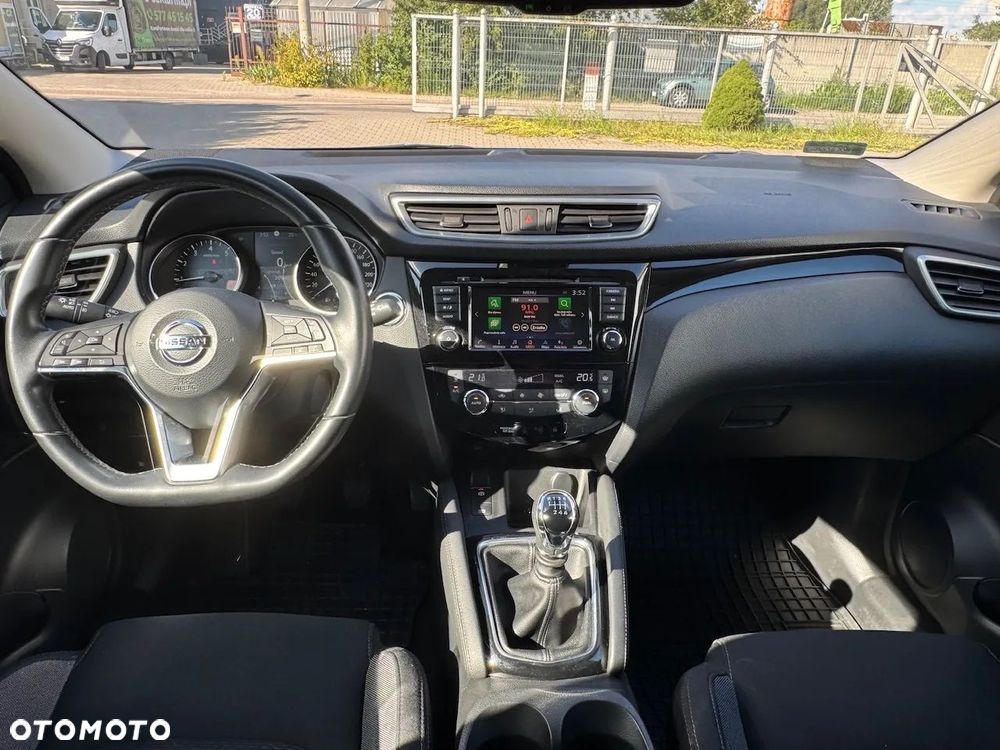 Nissan Qashqai 1.3 DIG-T N-Connecta - 13