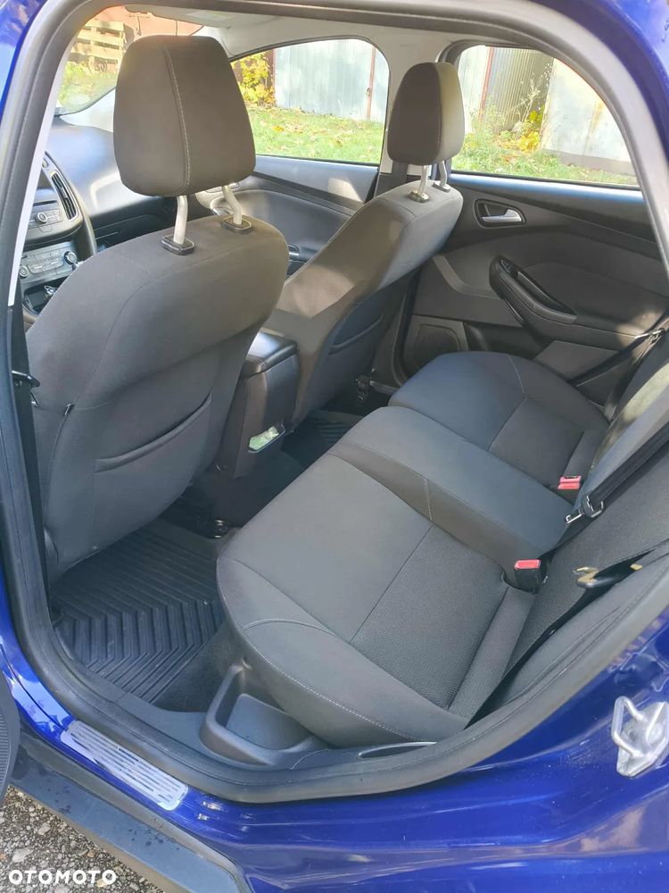 Ford Focus - 17