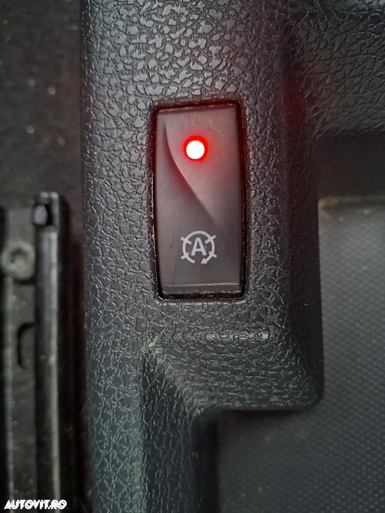 Dacia Logan 1.5 Blue dCi SL PLUS - 16