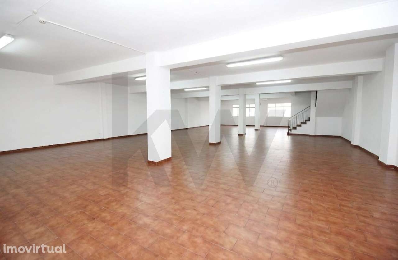 NOVA OPORTUNIDADE DE ARRENDAMENTO EM SILVES - ESPAÇO COMERCIAL 706 M2 - Grande imagem: 5/14