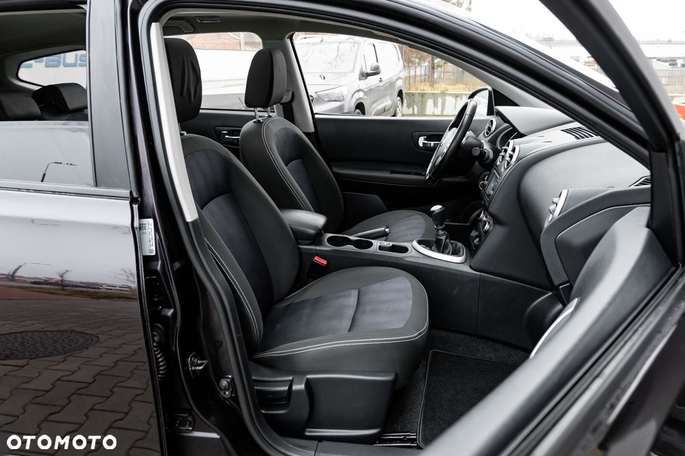 Nissan Qashqai+2 2.0 Tekna Premium - 28