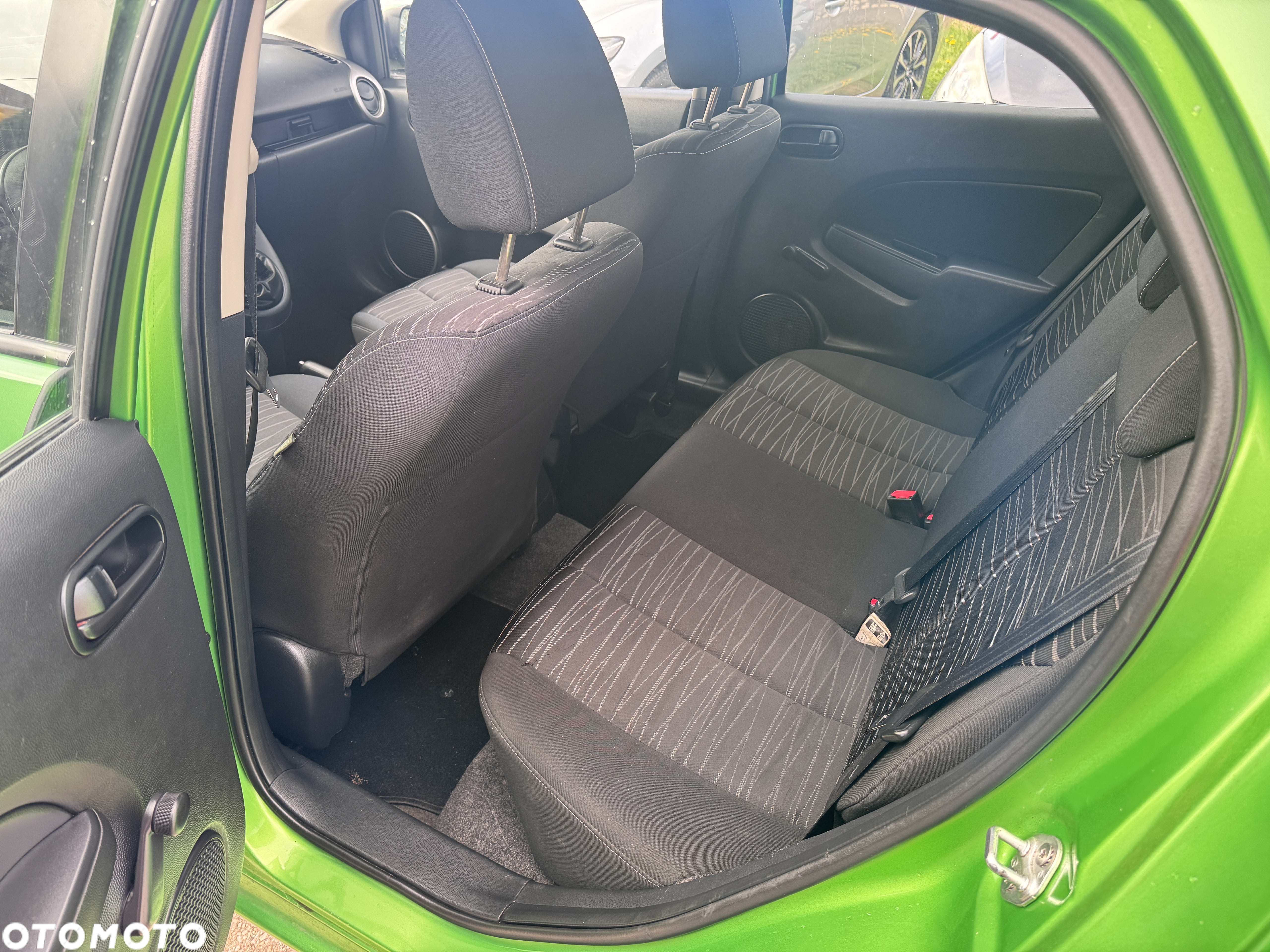 Mazda 2 1.3 Exclusive - 9