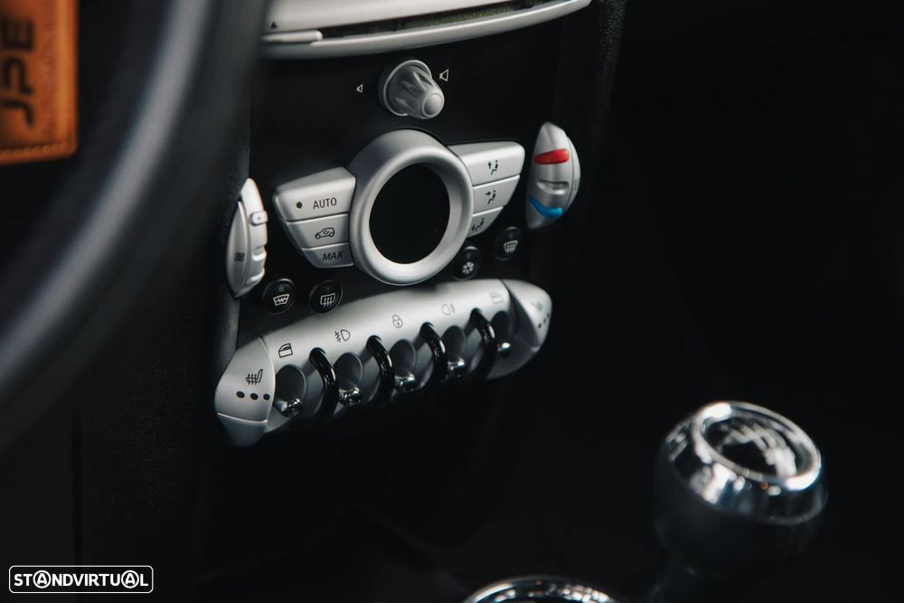 MINI 3 Portas Cooper S - 16