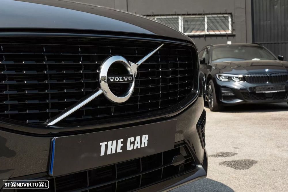 Volvo XC 60 2.0 B5 R-Design - 6