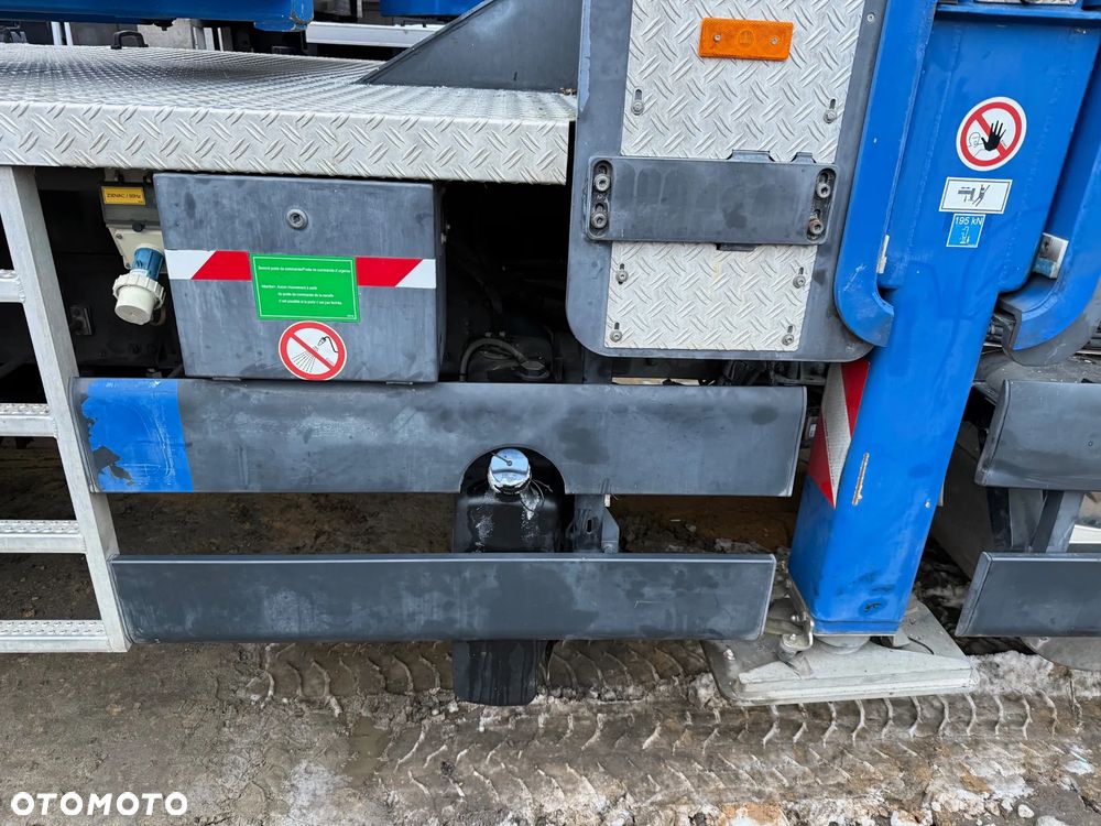 DAF Wumag WT 530 .DAF CF 85.360 - 19