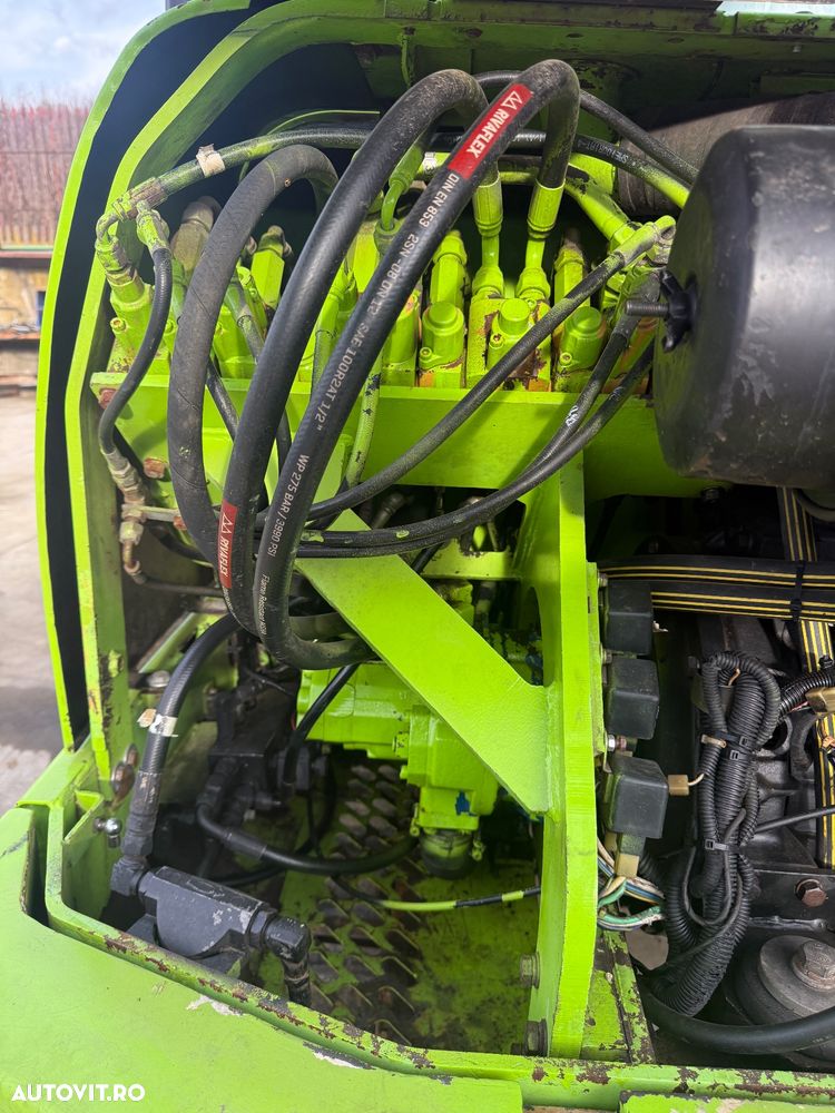 Hyundai Robex R60-5 - 11