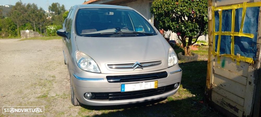 Citroën Xsara Picasso 1.6 Exclusive - 1