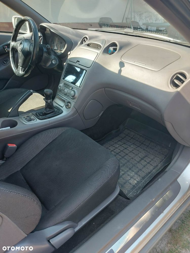 Toyota Celica 1.8 VVT-i Sol - 2