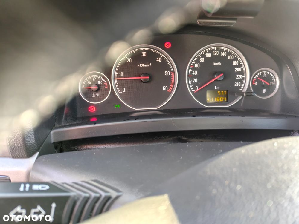 Opel Vectra 1.9 CDTI - 6