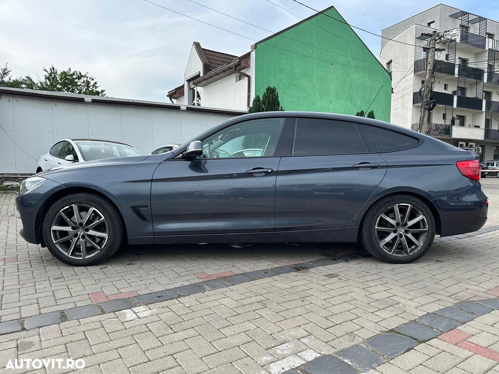 BMW Seria 3 325d Aut. Advantage - 16
