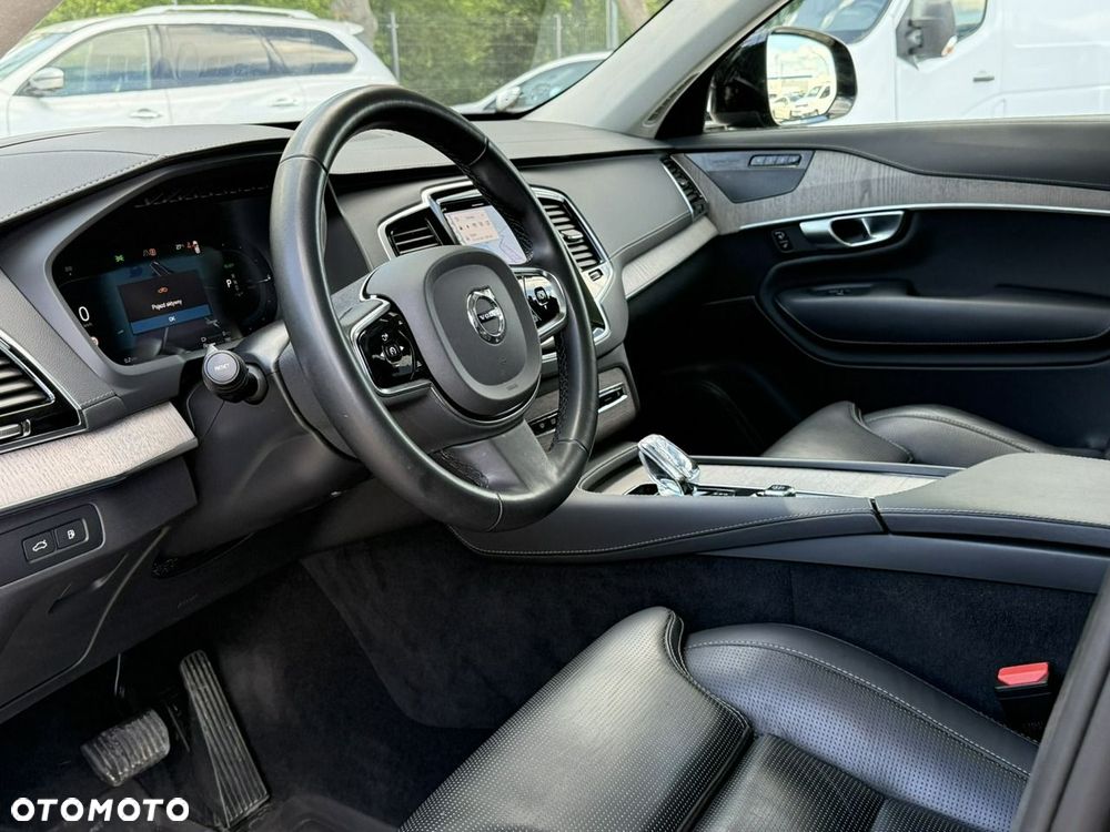 Volvo XC 90 - 10
