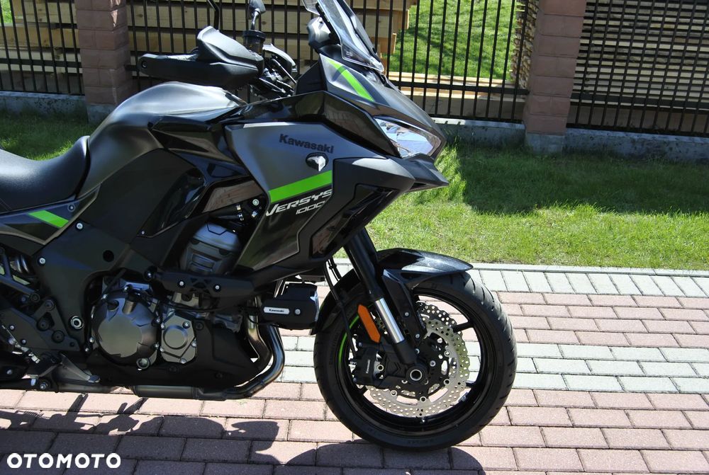 Kawasaki Versys 1000 - 18
