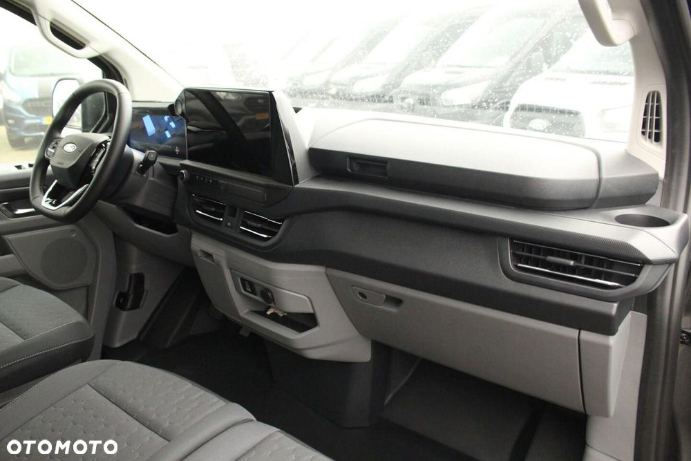 Ford Transit Custom Van L2 170KM A8 Limited AWD - 11