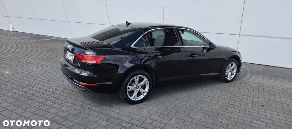 Audi A4 Limousine 2.0 TDI S tronic quattro - 13