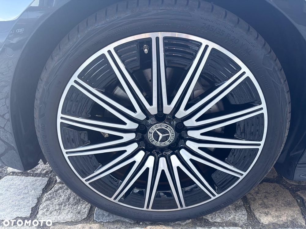 Mercedes-Benz CLE 200 4Matic 9G-TRONIC Edition AMG Line - 9