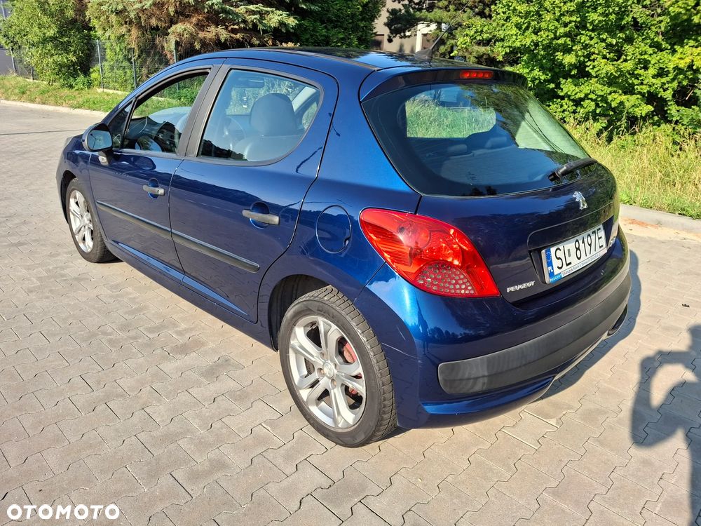 Peugeot 207 - 3