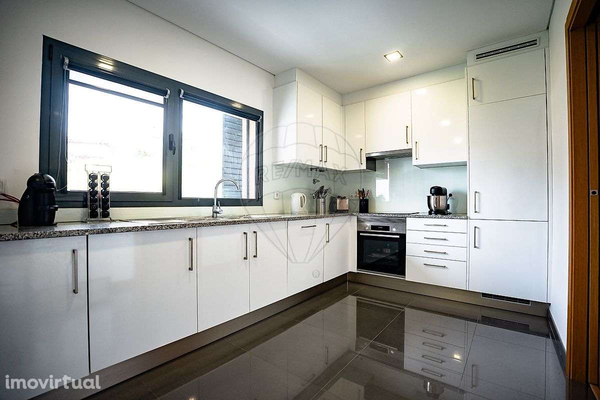 Apartamento T2 para venda - Grande imagem: 2/38